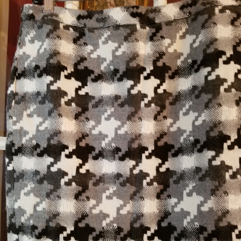 Loft skirt